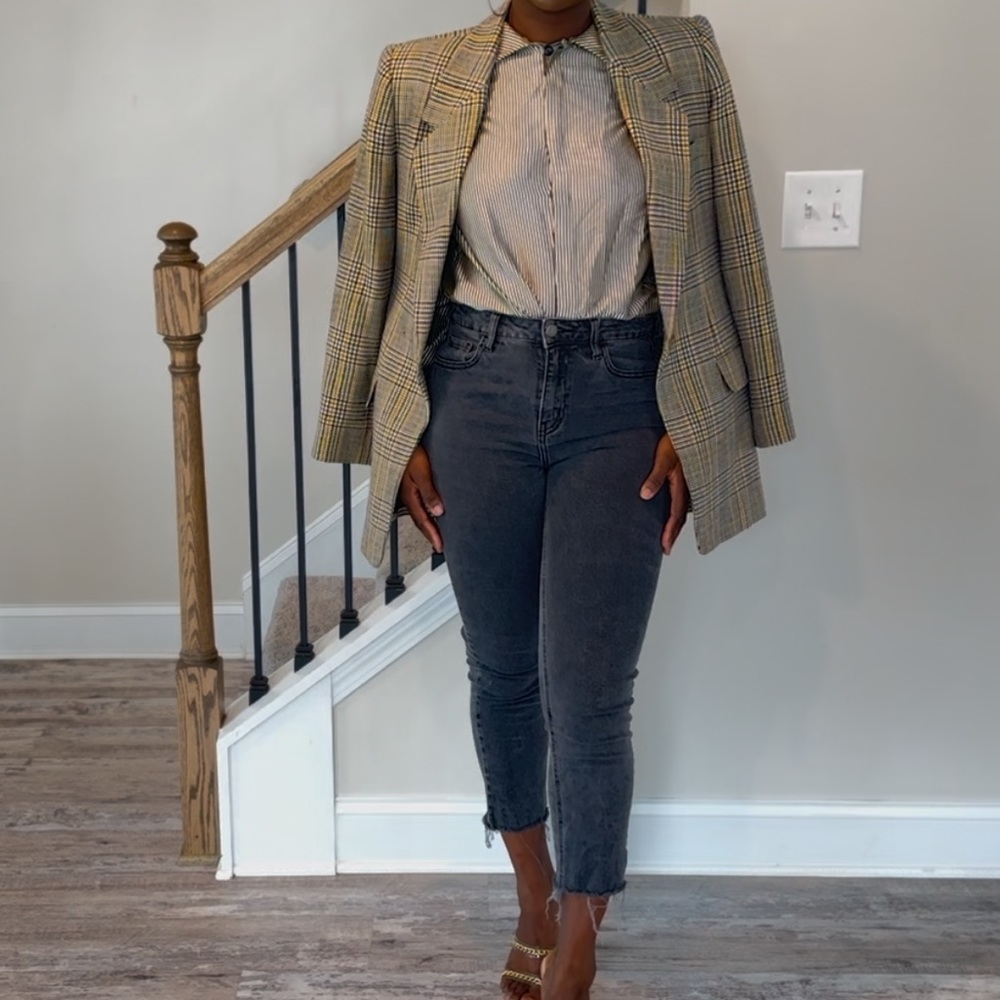 Linda Allard Ellen Tracy Wool and Cashmere Blazer